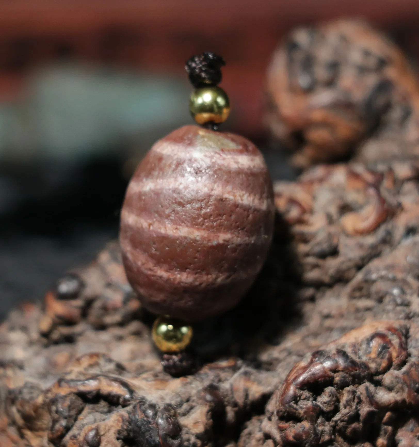 Energy Tibetan Old Oily Agate Water Wave Daluo Be Rich Wealthy dZi Bead Amulet Talisman Timestown Top