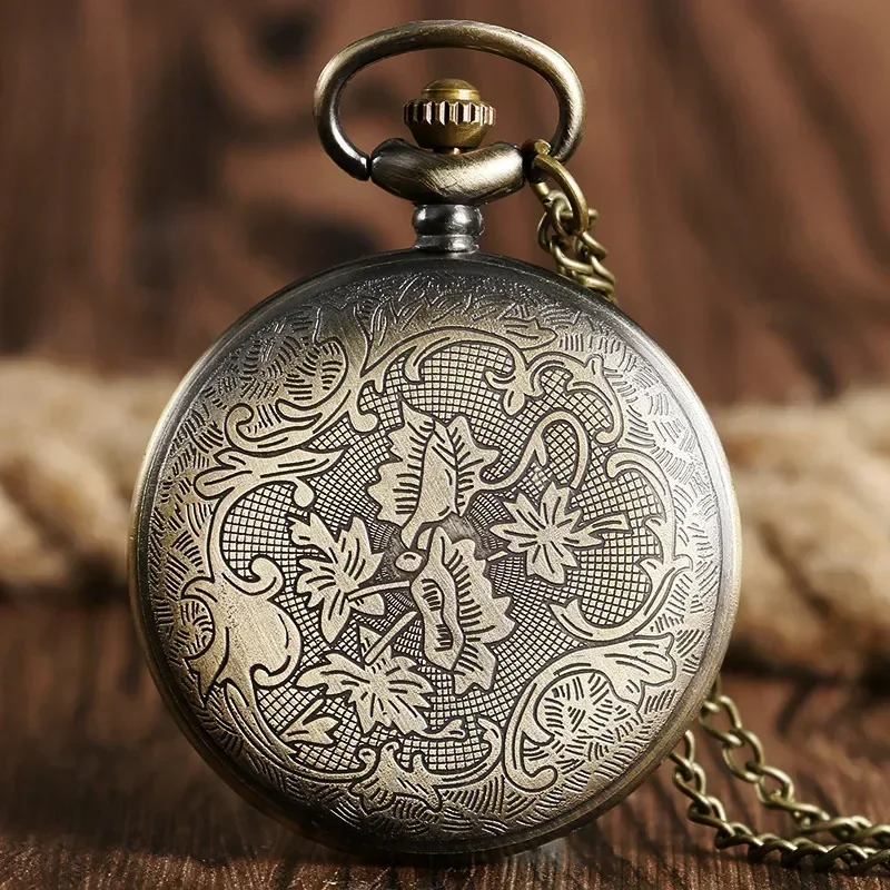 Retro Carved Wolf Dog Pattern Men Women Analog Quartz Pocket Watch Arabic Number Display Clock with Necklace Chain Gift