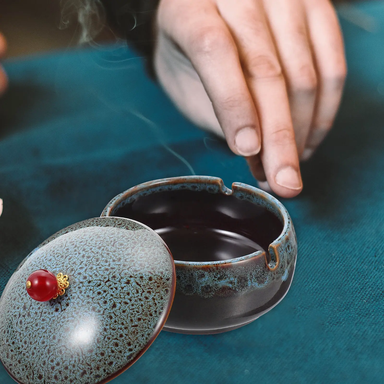 

Декоративная керамическая пепельница в ретро-стиле для сигар и сигарет, украшение для дома и офиса