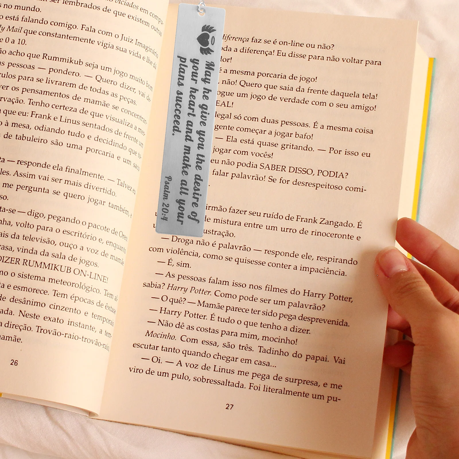 

2Pcs Metal Bookmark Portable Book Marker for Men Women Reading Book Lovers Gift Asleep Here Bookmark