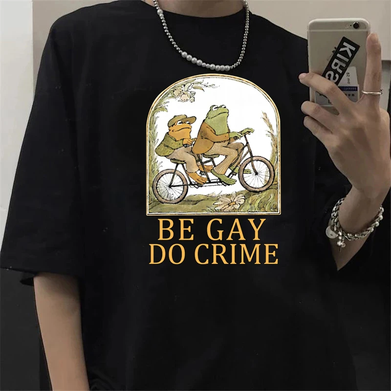 Frog and Toad Be Gay Do Crime T Shirt Men Harajuku Anime Short Sleeve Tshirt Retro Cartoon Graphic Tees Unisex Tops T-shirt Male