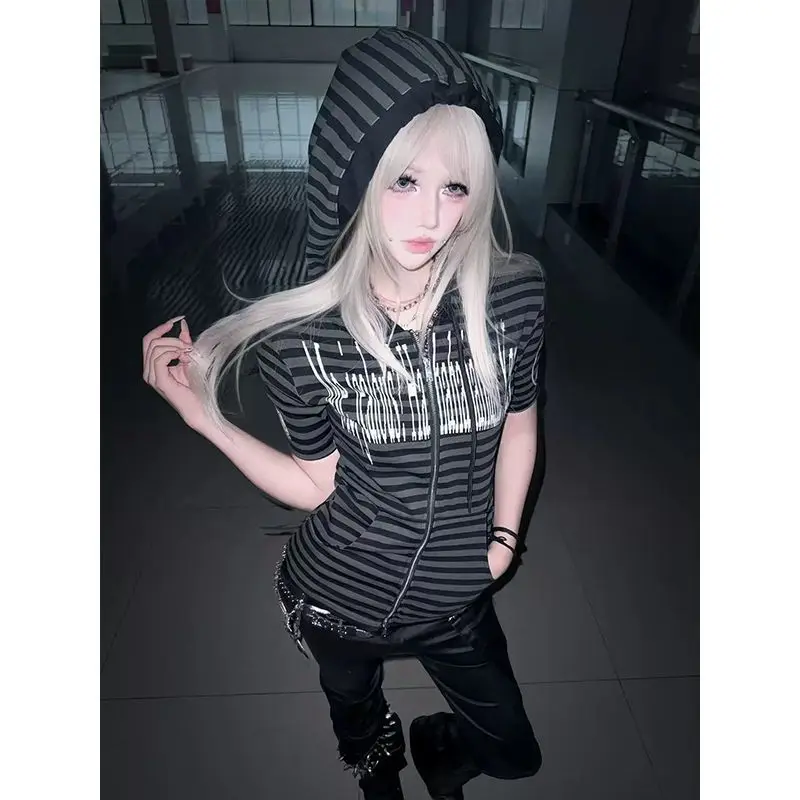 Japanese Punk Vintage Stripe Hooded T-shirt Y2k Aesthetic Letter Print Grunge Tshirts Men And Women Harajuku Zipper Casual Tops