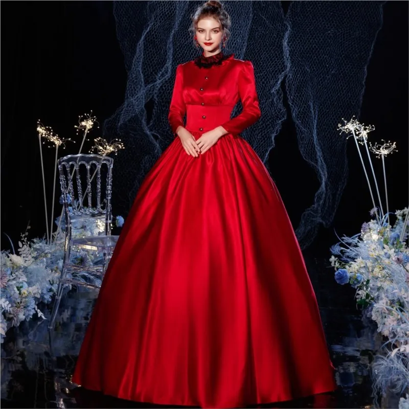 

A wine-red dress for Christmas travel photo shoot