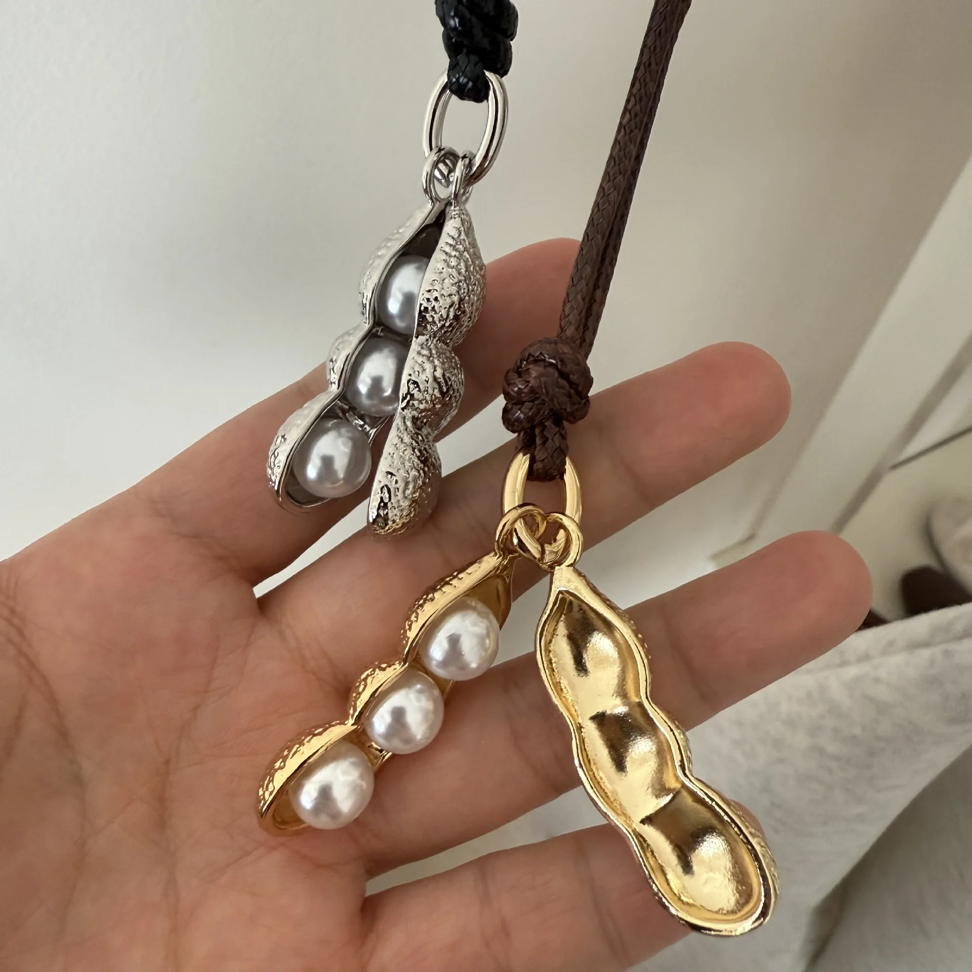 Exquisite lange Halsketten mit Erbsenblatt-Motiv für Damen, modische neue Pullover-Ketten, Schmuck-Accessoire, Geschenk, Party, Großhandel