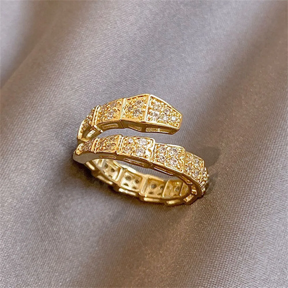 Luxury Silver Color Snake Shape Micro Inlay Zircon Rings For Women Delicate Shiny Opening Hand Ring Engagement Fashion Jewelry