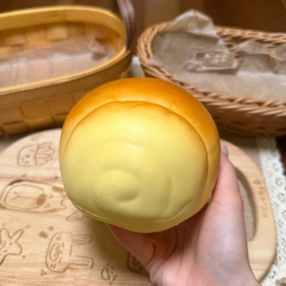 Creative Slow Rising Bread Fidgets Hand Relax Big Bread Squeeze Cartoon Pinch Slow Rebound Birthday Gift
