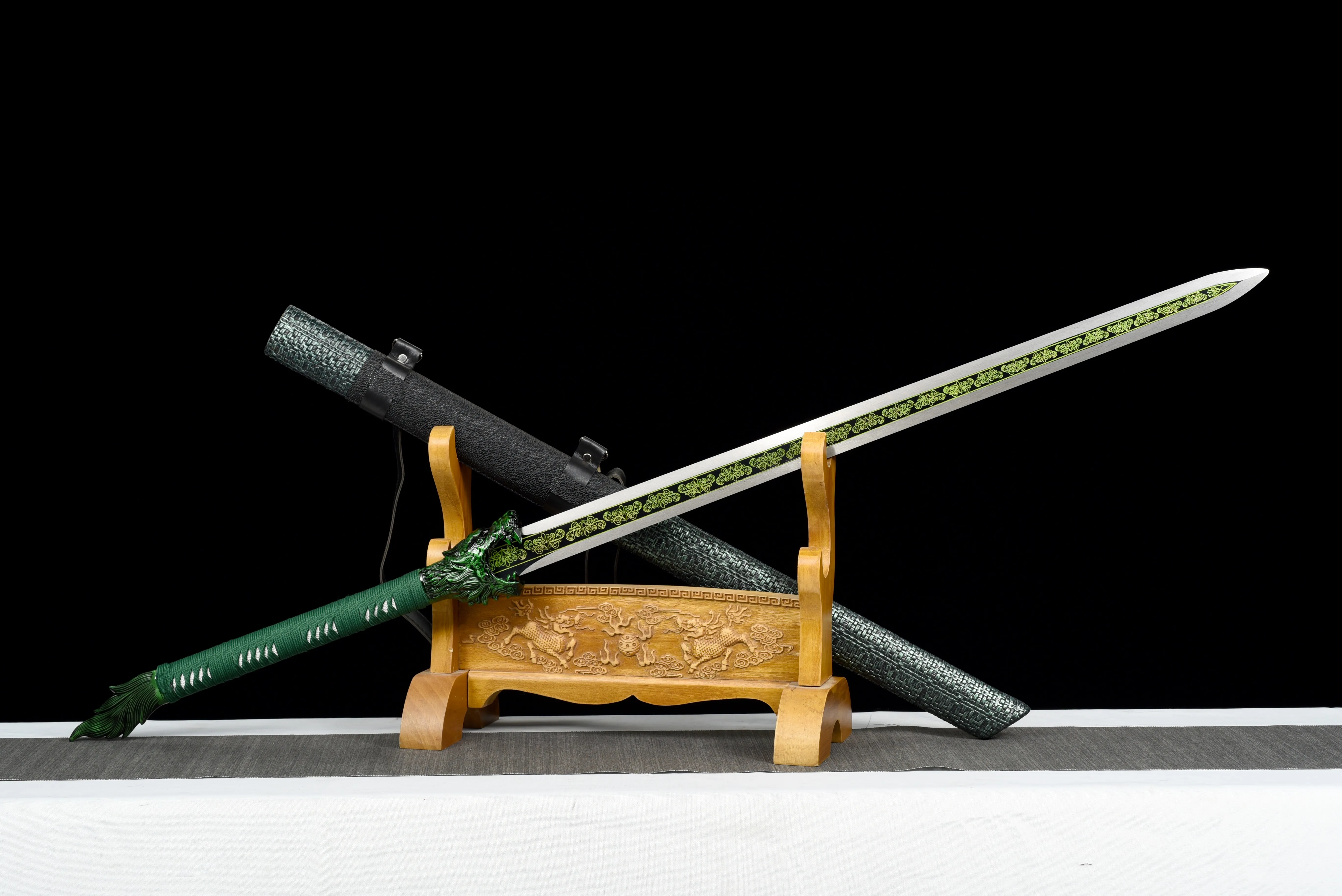 103cm medieval real steel sword sharp weapon dark green Wolf King Tang horizontal sword Battle sword pyrography weapon katana