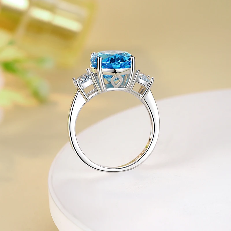 Luxury Jewelry New S925 Sterling Silver High Carbon Diamond Aquamarine 10*14mm Oval Radiant Cut Women's Elegant Charm Party Ring