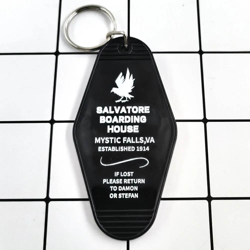 The Vampire Diaries Salvatore Boarding House KeyChain Classic Television Drama Peripherals Keyring Plastic Keytag Pendant Gift