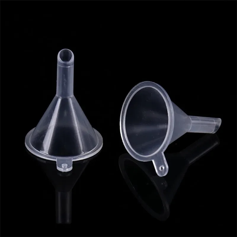 5 Pcs/lot Plastic Mini Plastic Funnels For Perfume Liquid Essential Oil Filling Empty Bottle Packing Tool Kitchen Tools