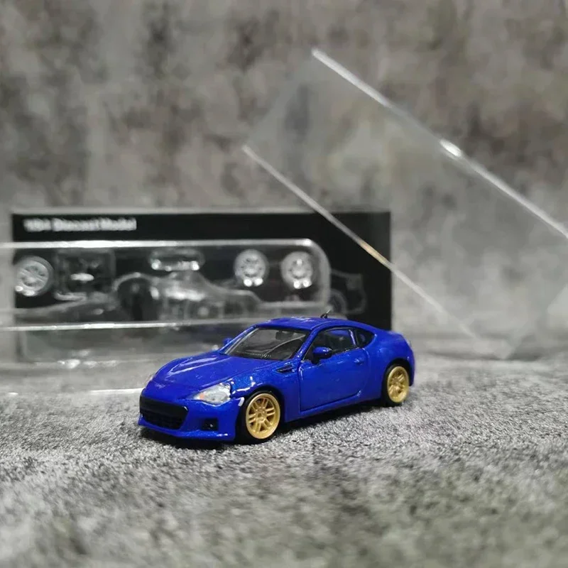 光沢のある職人のおもちゃモデルの車、brz zc6、合金ダイキャスト車両、すべてオープンドア、エンジン付き、1セット交換ハブ、1:64