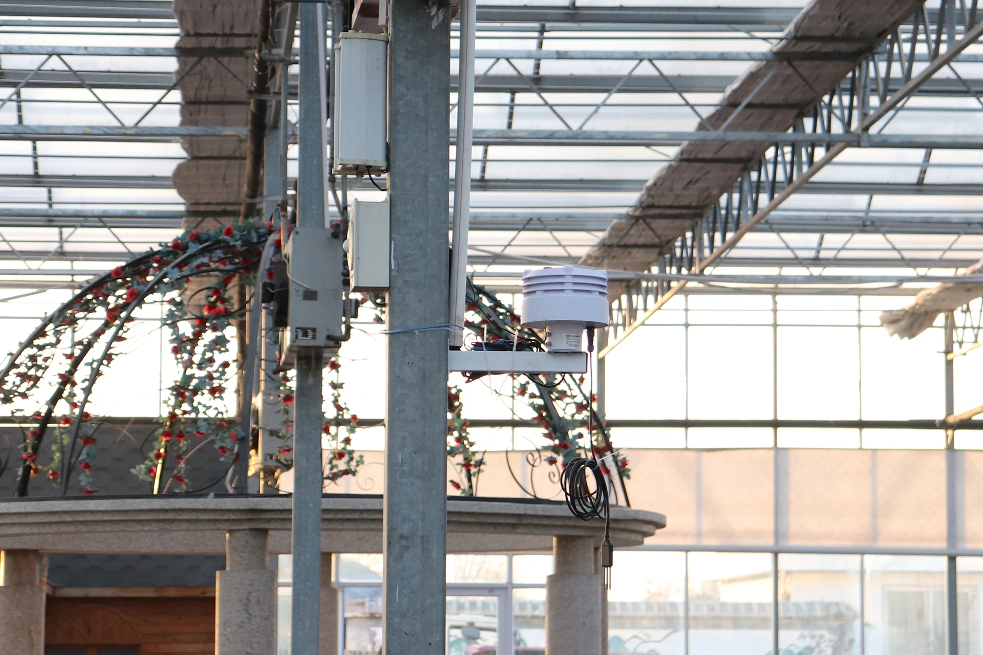 NEW Integrated Greenhouse Environment Monitor Smart Vegetable Greenhouse and Orchard Dedicated