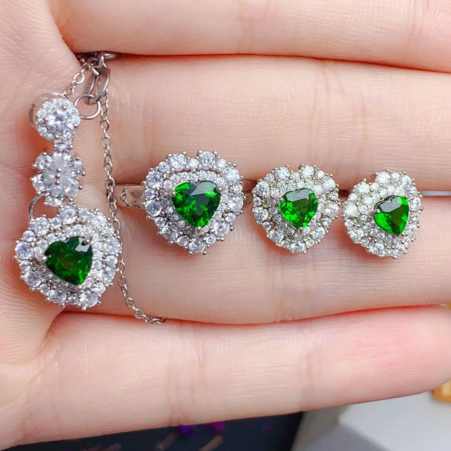 

Natural Chrome Diopside Silver Pendant for Daily Wear 5mm*5mm Heart Cut 925 Silver Diopside Necklace Ring Earrings Jewelry Set