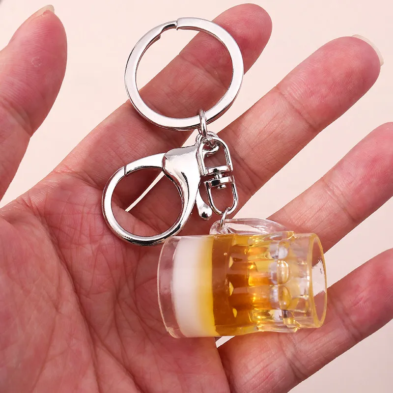 Aihua Fashion Big Simulation Beer Mug keychain for Men Women Couple Key Ring Chains Bag Pendant Wholesale