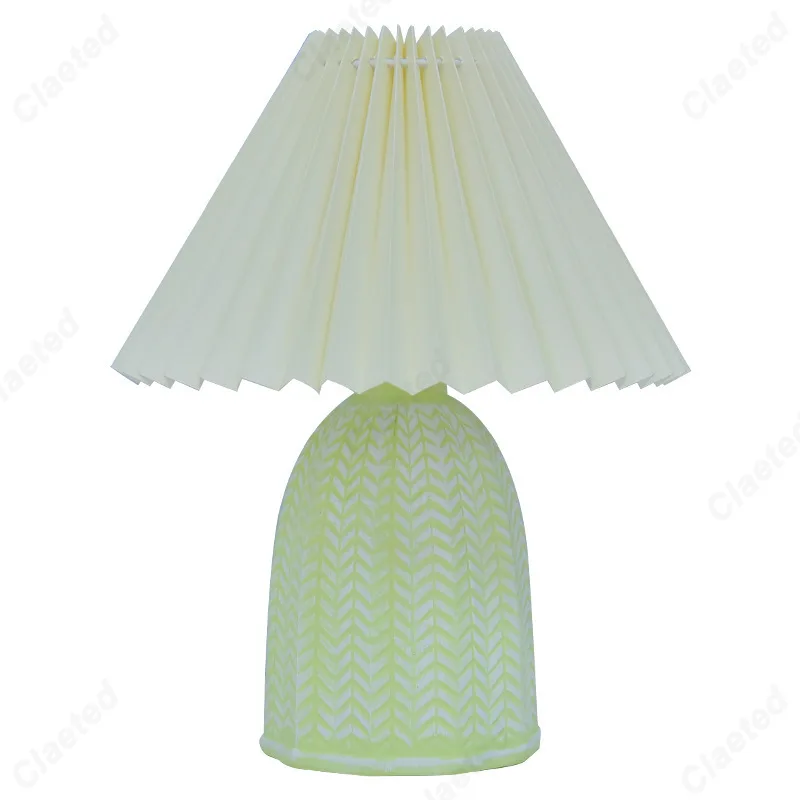 Creative Retro and Simple LED Pleated Ceramic Desk Lamp Bedroom Study Bedside Decoration Atmosphere Night Light