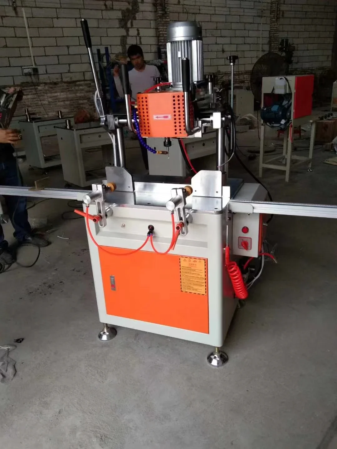 

Precision heavy-duty high-speed profile milling machine, 2.2kw aluminum lock eye hole processing tenon and groove machine