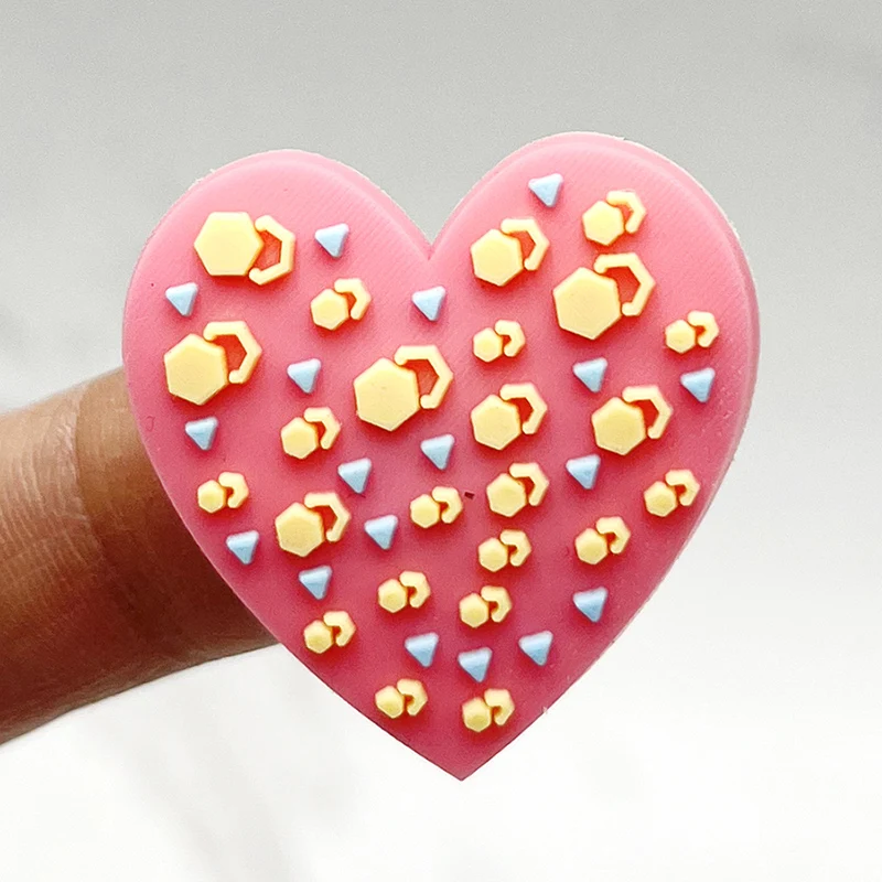 1Pcs Love Heart Icon PVC Shoe Charms Love Rainbow Designer Upper Decorations Accessories Clogs Pins Buckle