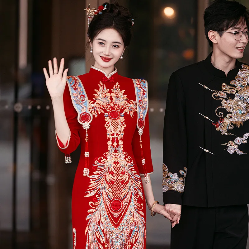 2024 New Chinese Engagement Cheongsam Bride Wedding Dress Small Outfit Red Toast