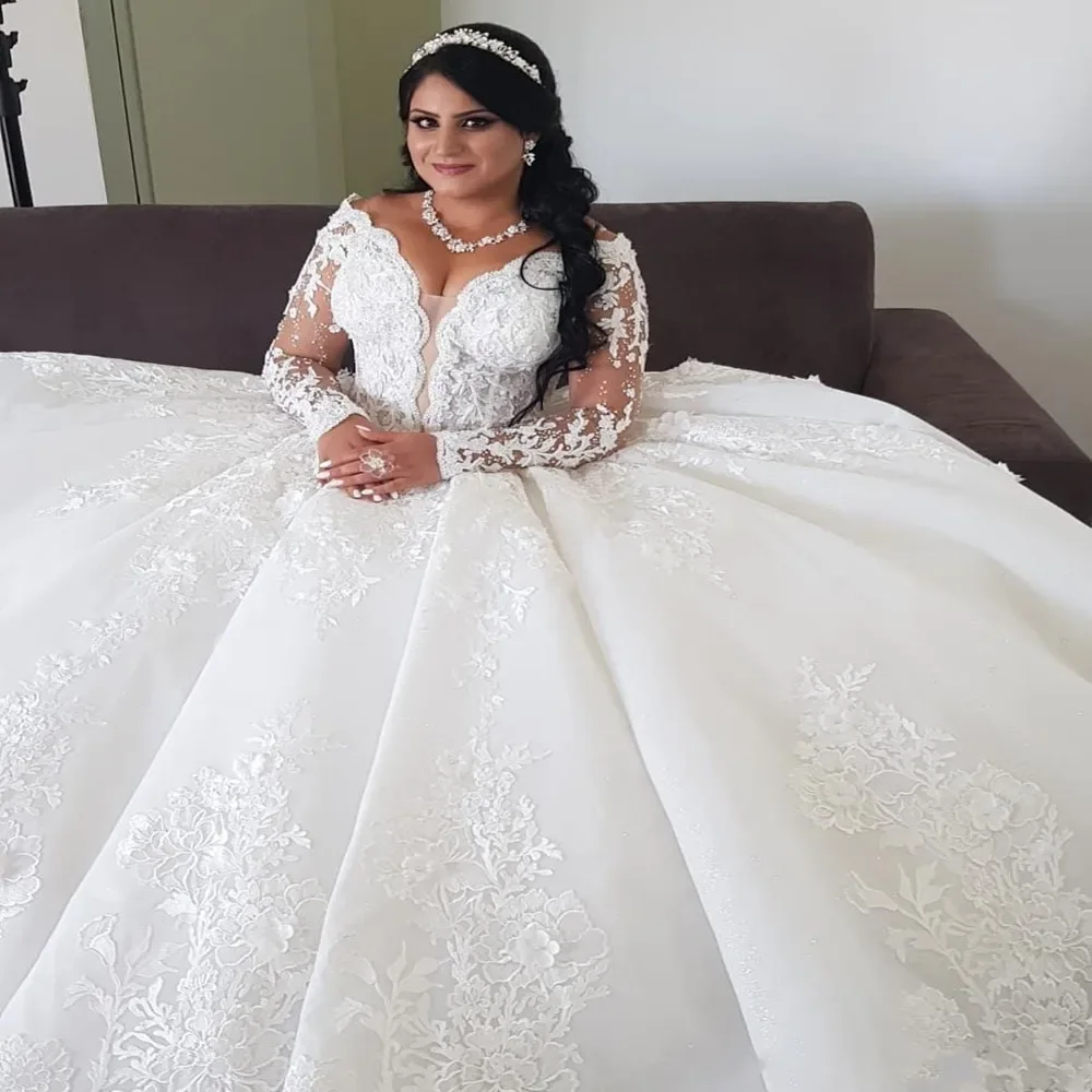 Vestido De novia personalizado con hombros descubiertos, apliques De cuentas, Vestido De novia con tren De barrido, Vestido De novia hinchado para jardín