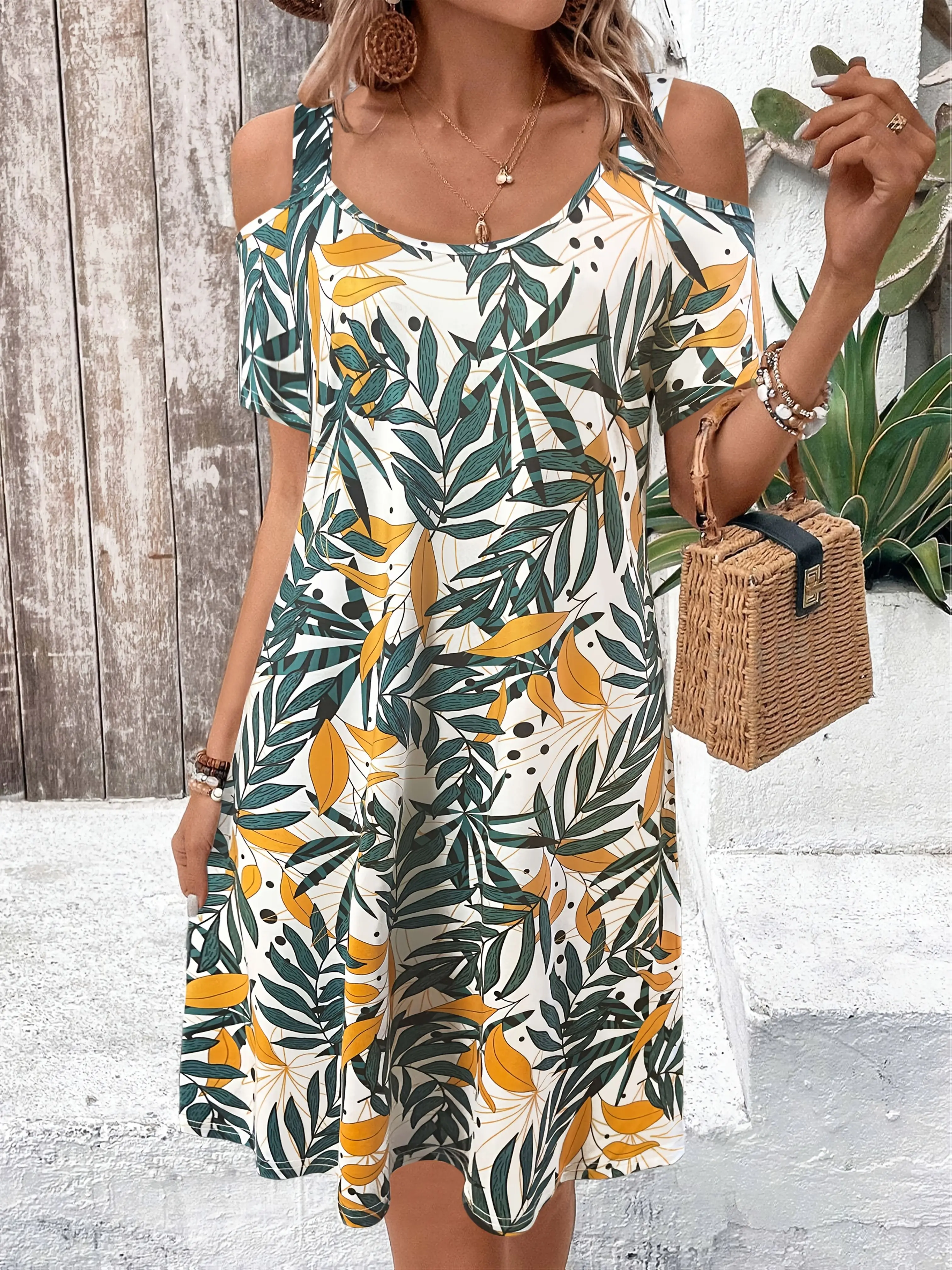 Damen-Midikleid mit tropischem Blätterdruck, schulterfrei, Sommerkleid, lässig, kurzärmelig, A-Linie, fließendes Sommerkleid, Strandurlaub
