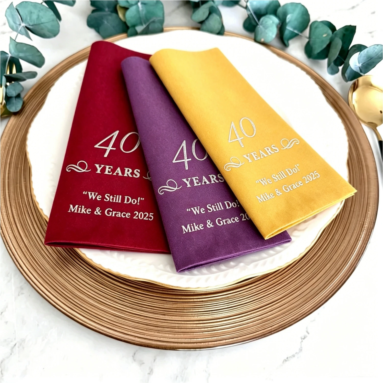 

90pcs Gold Foil Linen Like Napkins Sheepsew Disposable Personalized Banquet Decor
