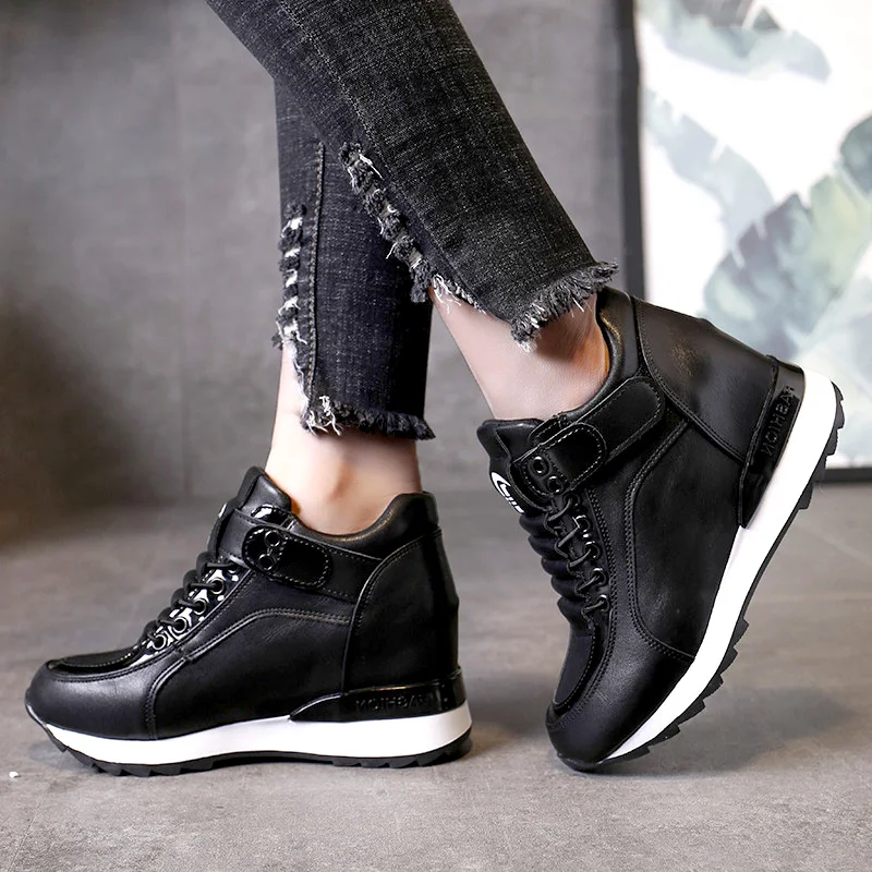 

New Women Wedge Platform Sneakers Rubber PU Leather High Heels Lace Up Shoes Height Increasing Creepers White Black Shoes Casual
