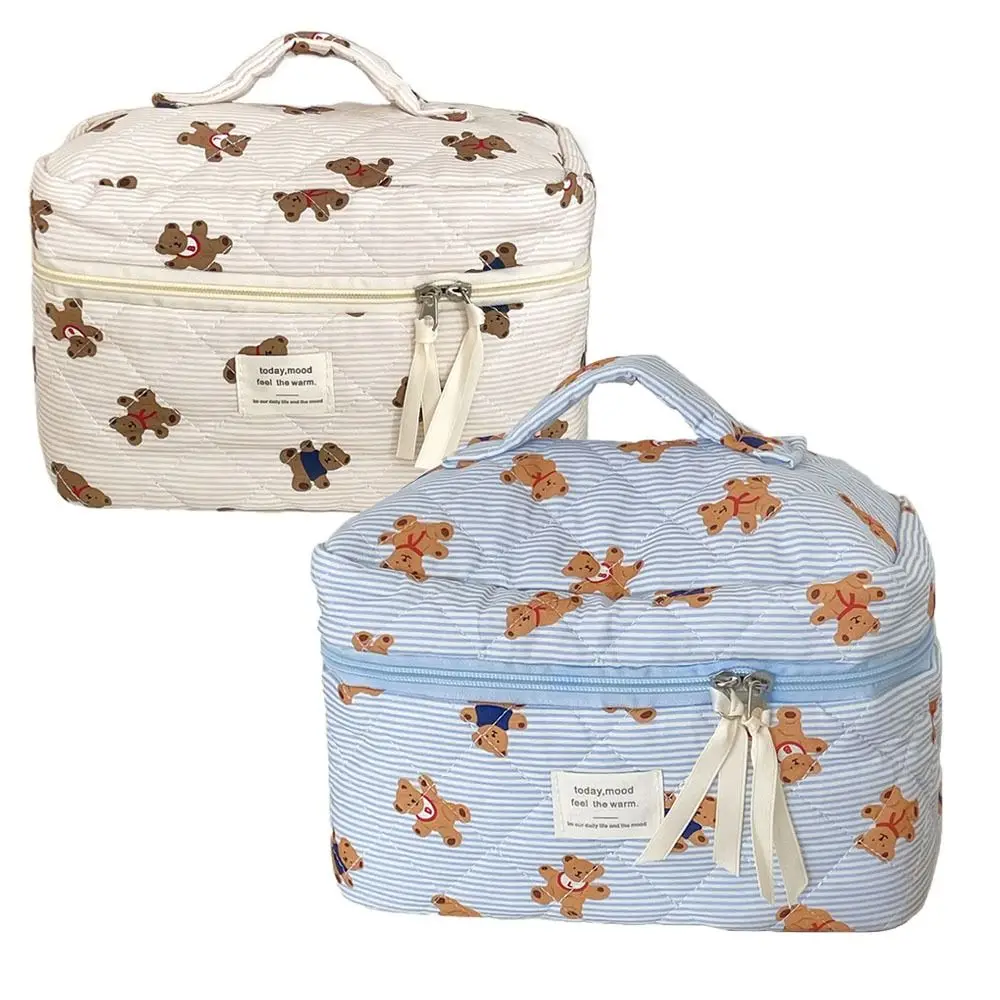 

Cute Blue Bear Pattern Makeup Bag Cotton Cloth Zipper Closure Cosmetic Bag Quilting Design Cosmetic Organizer Travel Use