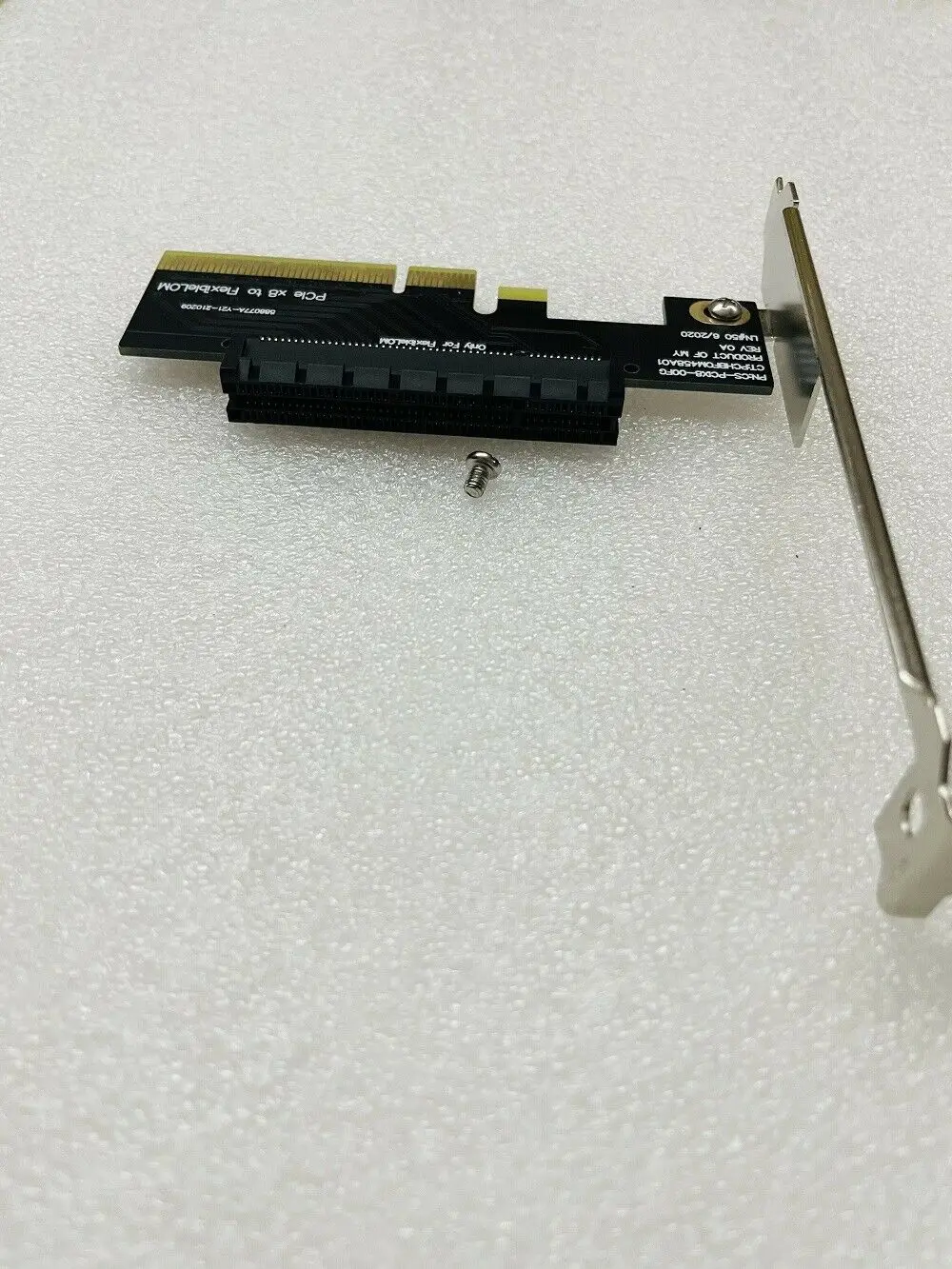 X8 PCIe Riser card per FlexibleLOM 331FLR 530FLR 366FLR 560FLR 561FLR 544FLR 544FLR con staffa