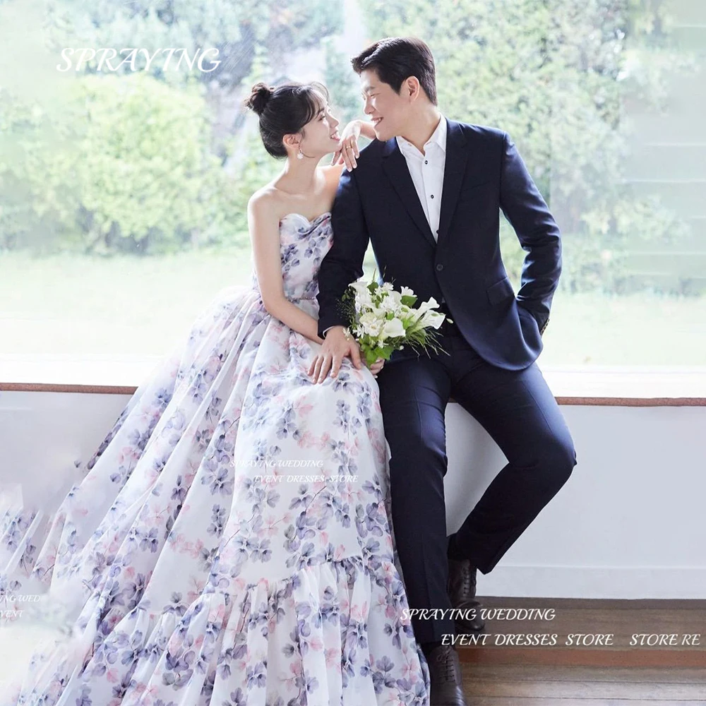 

SPRAYING Simple Applique Korea Wedding Dress Photoshoot Sweetheart Strapless Bridal Gown Floor Length Soft Tulle 웨딩드레스