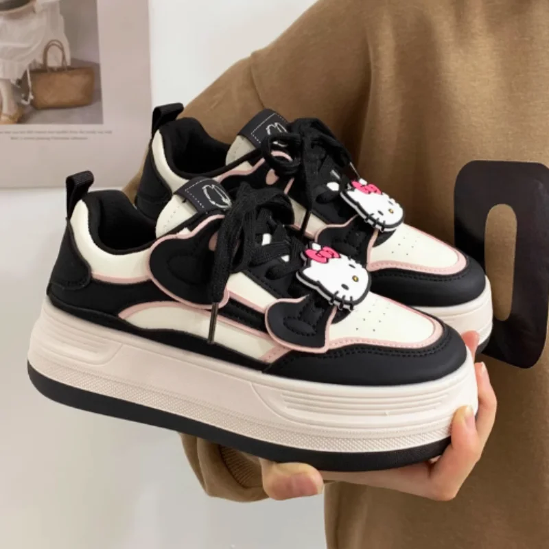 Sanrio Hello Kitty styl Preppy czerwone Kawaii buty dziewczęce wszechstronne, oddychające studenckie trampki na platformie 2024 wiosna jesień nowość