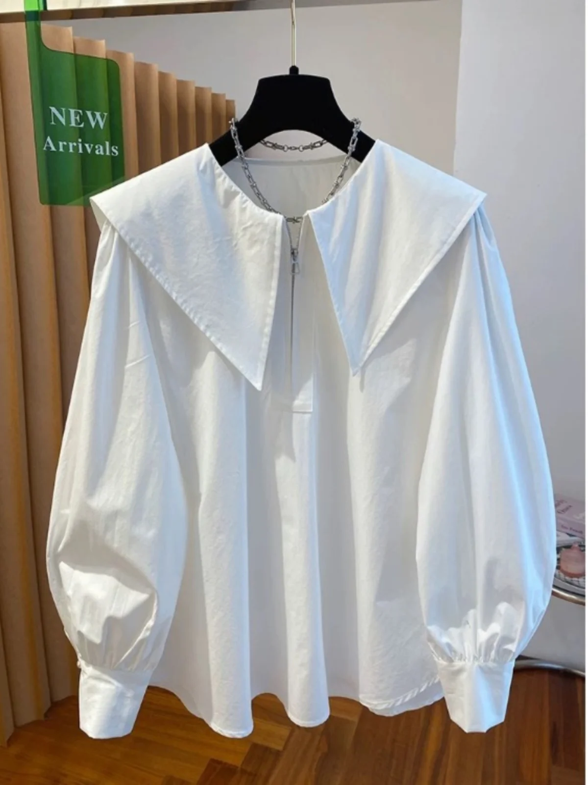 SuperAen koreański styl słodka koszula z kołnierzykiem Piotruś Pan 2025 wiosna nowe mody luźna na co dzień latarniowy rękaw białe topy