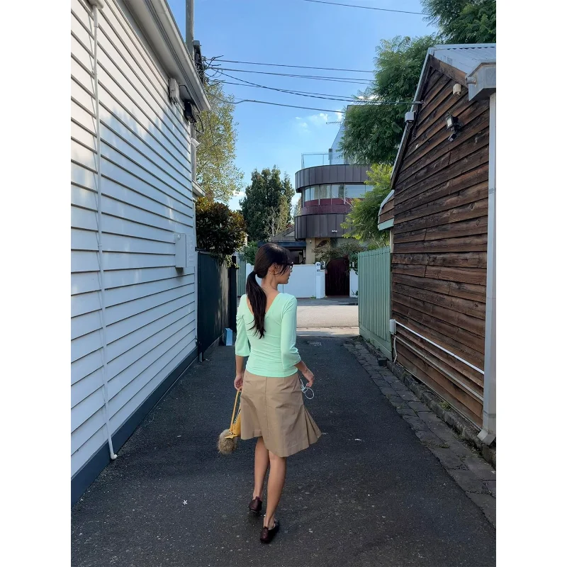 Crossbody Short Sleeve V-neck Slim Fit T-shirt for Women Casual Daily Wear Polyester Fabric Regular Thickness  Color