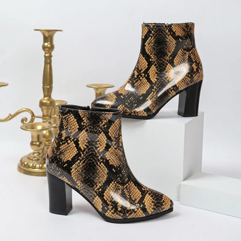 Plus-size Fashion Boots with Thin Heel, Medium Heel, Pointed Toe, Back Zipper, Short Boot - 2026 Autumn Collection