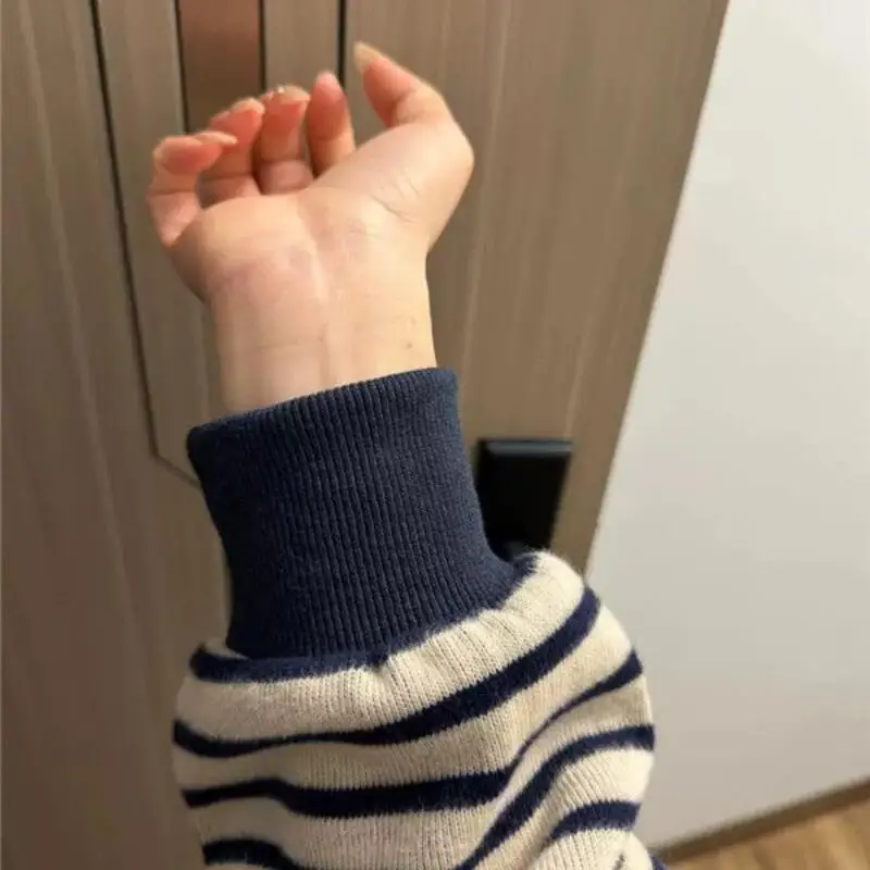 

Women's Clothing Stripe Round Neck Sweater Base Layer Autumn and Winter Innerwear Thicken Loose Long Sleeves Knitwear Tops