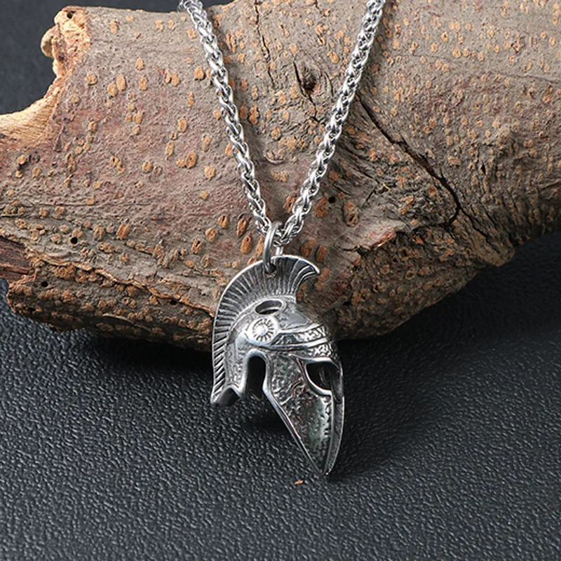 Vintage Roman Warrior Armor Helmet Titanium Stainless Steel Pendant Necklaces for Men Trendy Cool Accessories 60CM Chain Jewelry