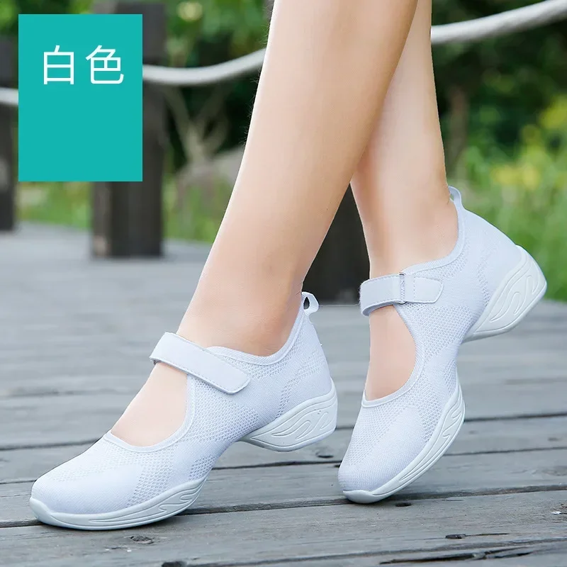 XIHAHA Fashion Breathable Vulcanized Shoes Black White Dancing Super Light Women Casual Shoe Girl Sneakers Woman Dance Shoe Flat