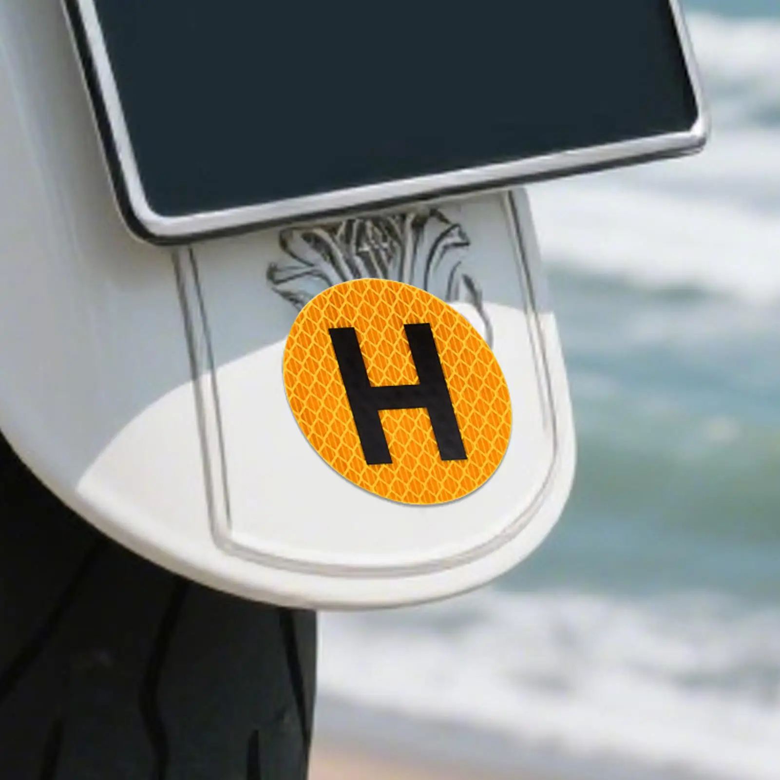 Magnetic Car Stickers Reusable Magnet Bumper Decals with H Sign Badge Historical Vehicle Emblem for Windscreen Door Window