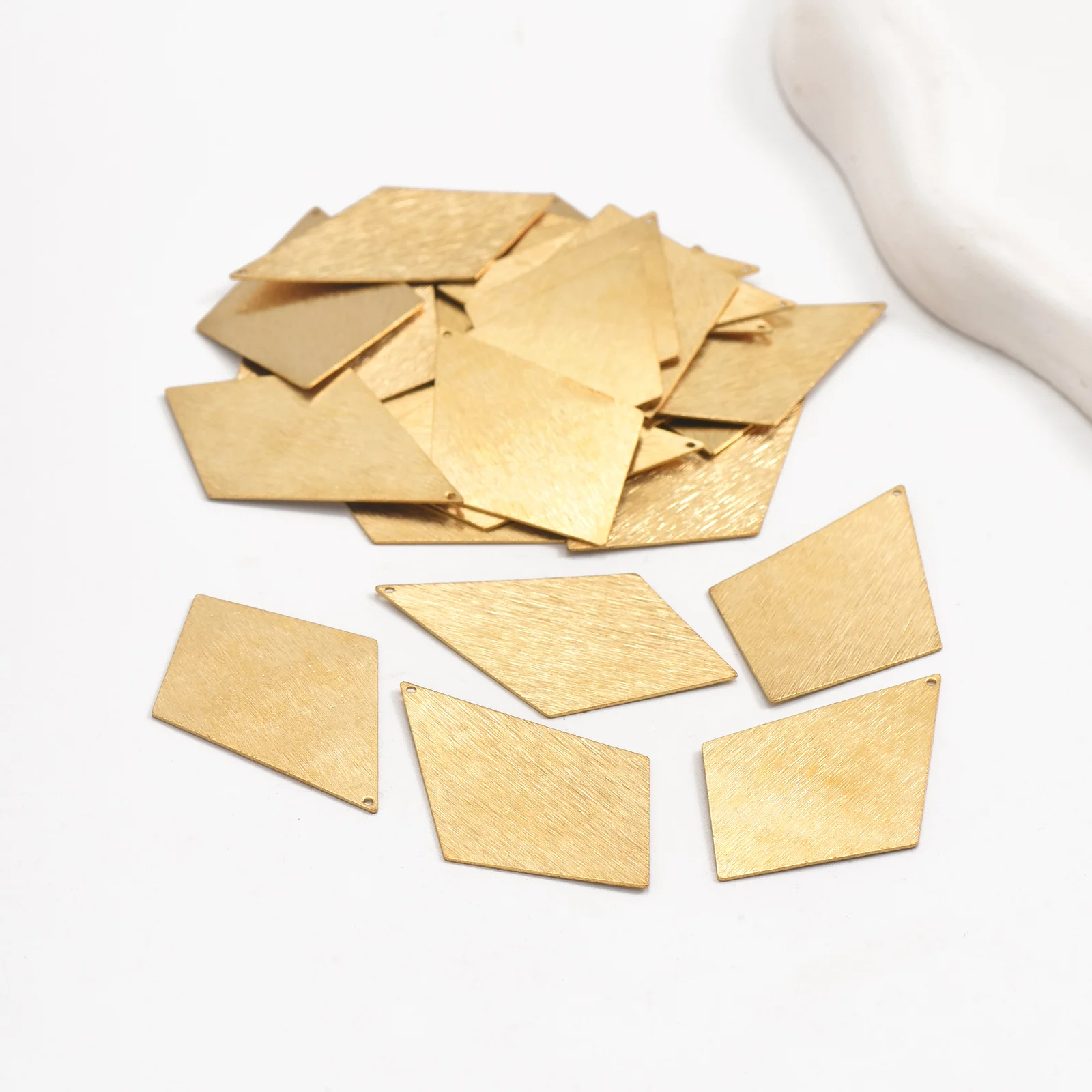 6pcs original brass single hole brushed solid flat rhombus  pieces are used to make charming earring necklace pendant components