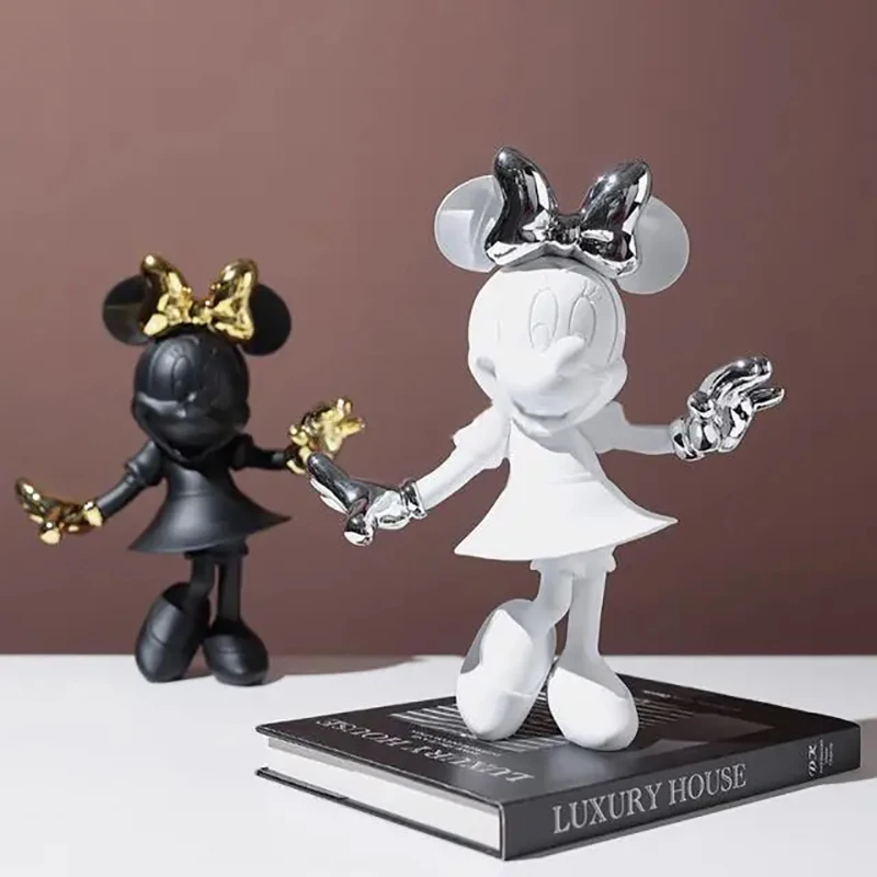 29cm Welcome Minnie Mouse Action Figure Collection Doll Fashion Room Ornaments Statue Simple Modern Mickey Decoration Model Toys