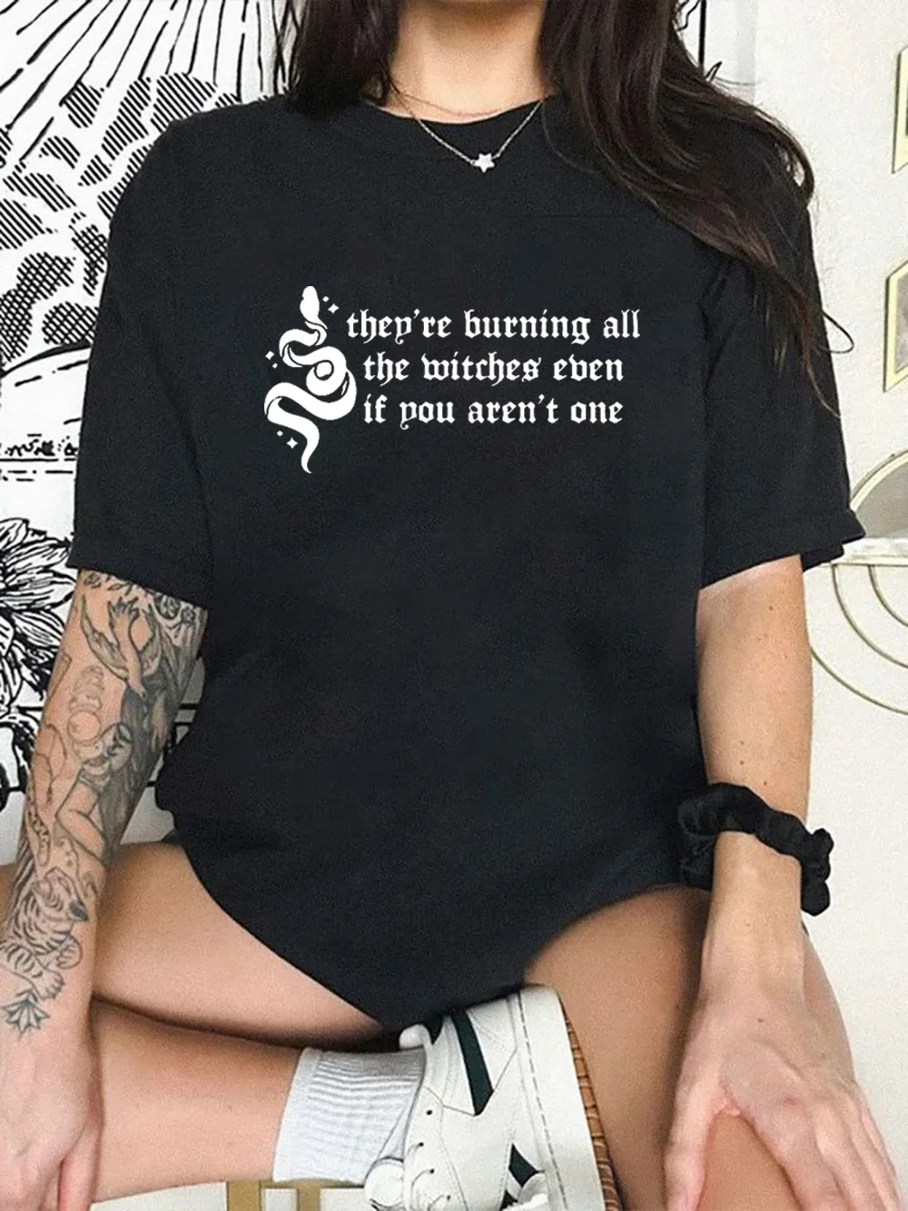 

Snake They're Burning All The Witches Even If You aren't One Graphic Tee Dark Grunge Hip Hop Punk Vintage Women Men T-Shirt