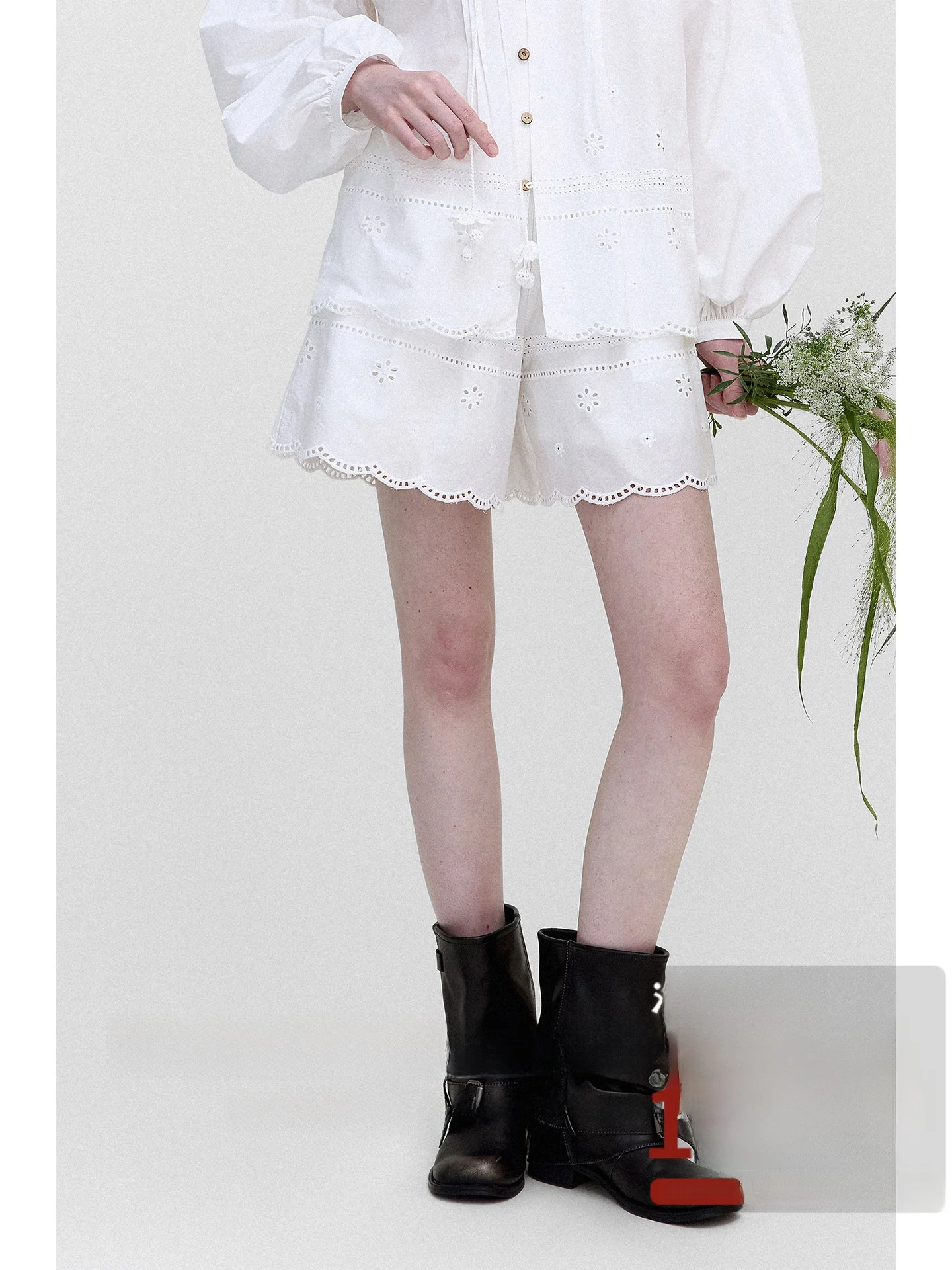 

Retro Embroidered Hollow out Romantic Hem A-Line Lace Trim Casual White Women's Shorts High Waist Cotton Wide Leg Pants