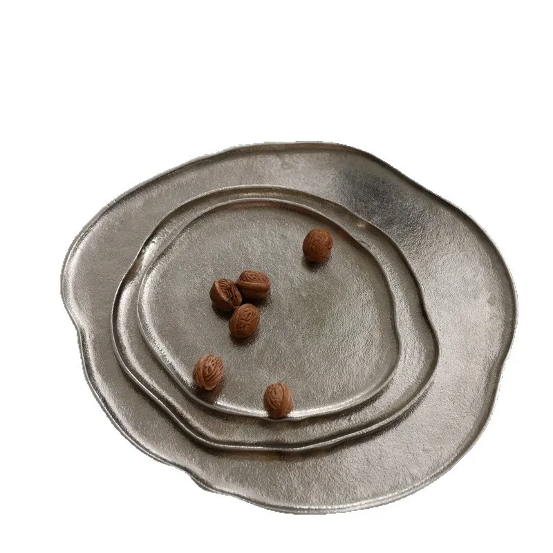 

Italian light luxury metal aluminum irregular light edge fruit plate snack nut storage tray tea tray decoration