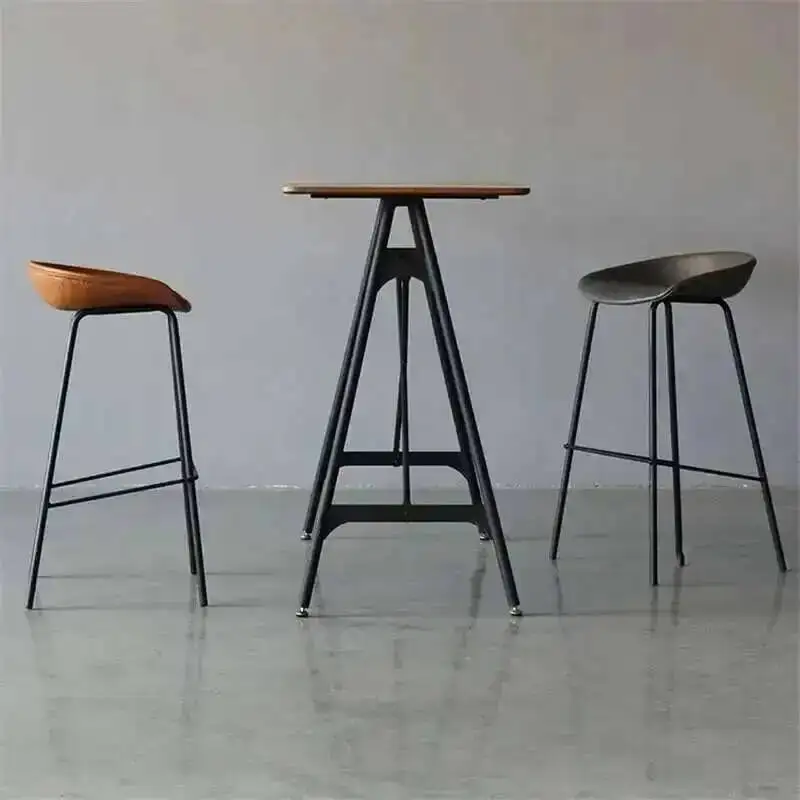 

Wrought Modern Bar Furniture Minimalist Bar Chairs Iron Industrial Style Commercial Cafe Designer High Stools Retro Bar Chair
