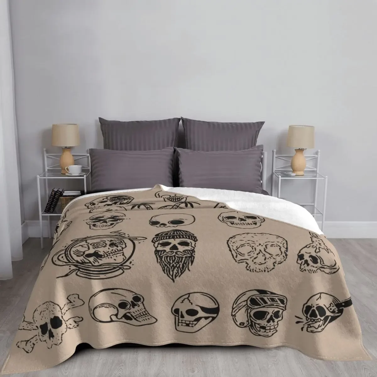 Skull Retro Blankets Flannel Decoration Curiosities Bone Halloween Lightweight Throw Blankets for Bed Couch Plush Thin Quilt