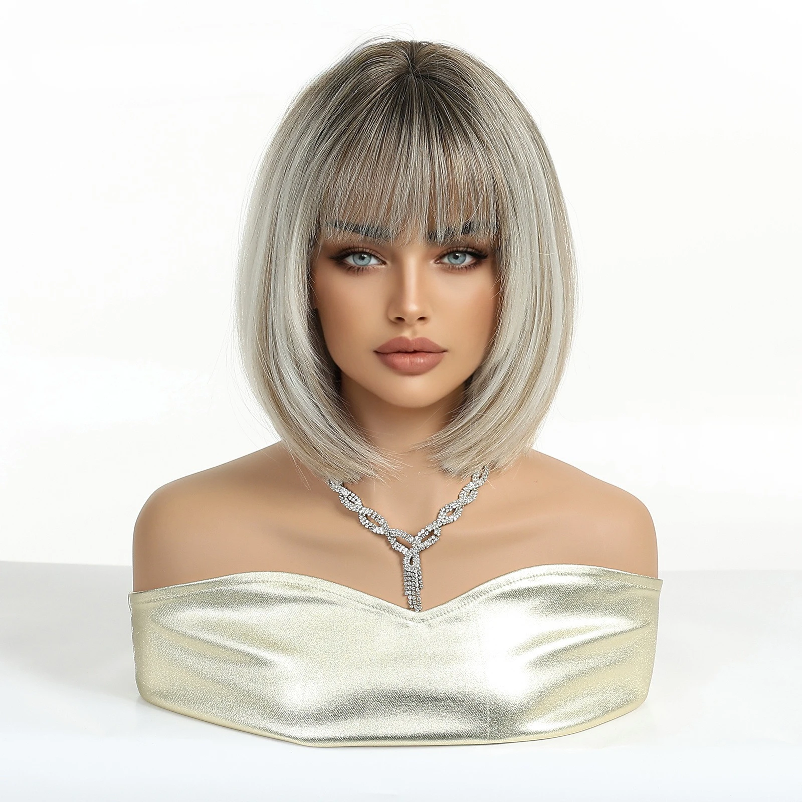Nuevos productos de estilo europeo y americano Qi flequillo pelo corto BOBO cabeza cambio gradual peluca de moda gris mujeres tocado completo