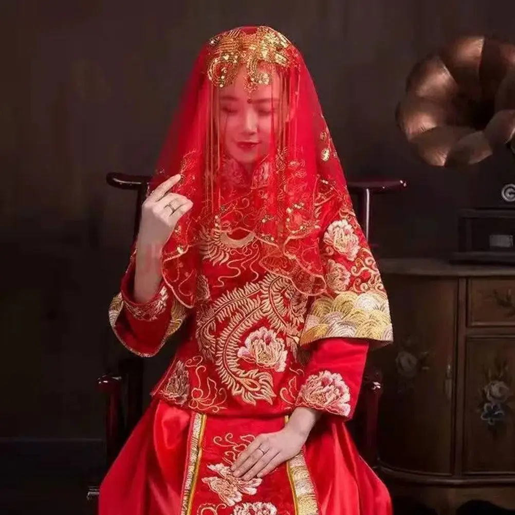 

Классическая красная китайская свадебная фата: элегантный кружевной головной убор для невесты с блестящей вышивкой пайетками для традиционных и современных свадеб