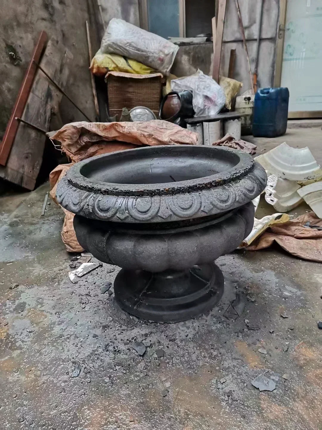 Complete Set: 60cm Plastic Precast Concrete Flower Pot Planter Molds with All Necessary Accessories