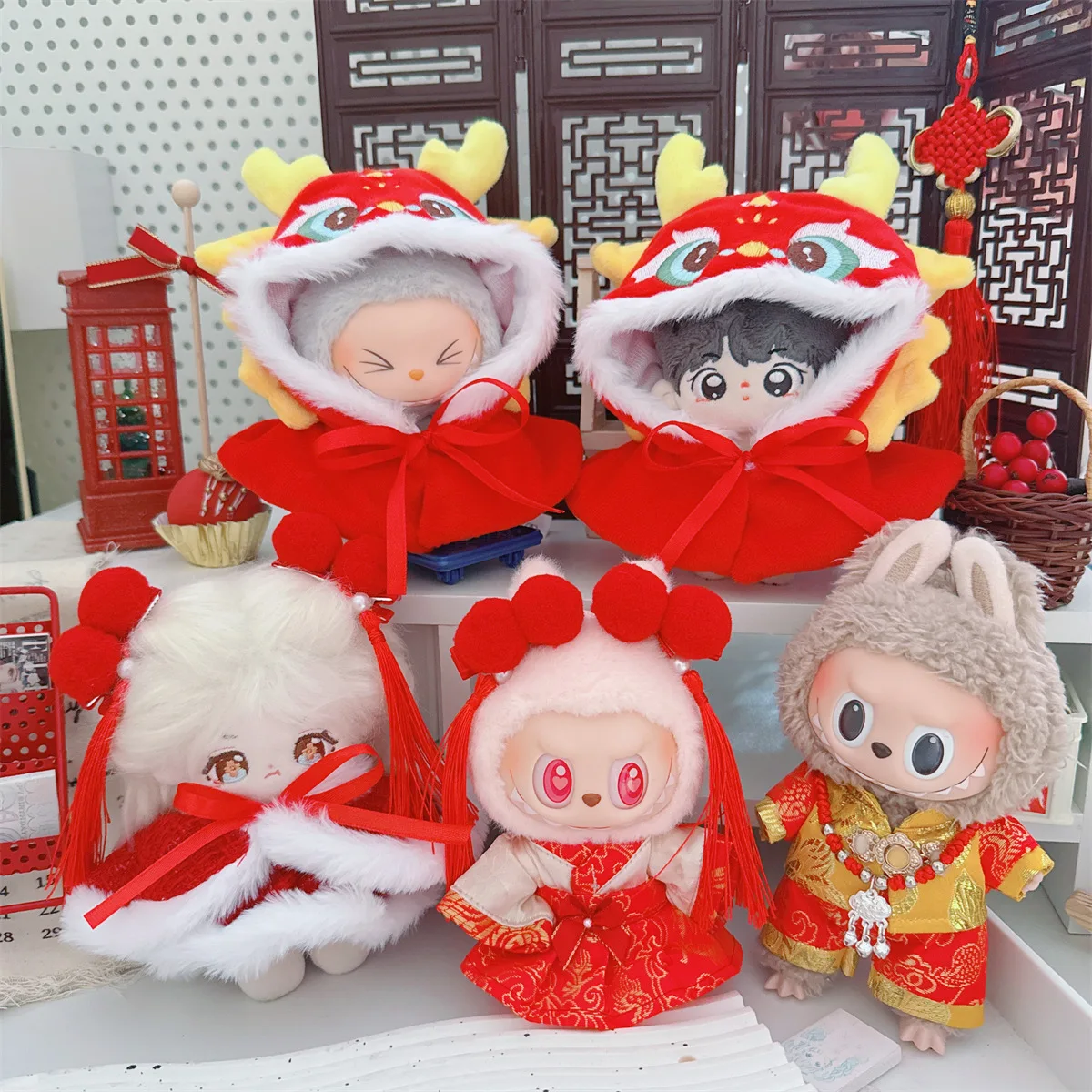 Kawaii Idol Butter Clothes, Cute New Year's Discuting Dance Châle, Everak Red Set, Cartoon Small Butter Clothes for Happy New Year Decor, 10cm