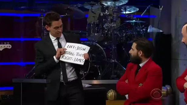 Professional 9×6.5cm Close-Up Master Color Prediction 2.0 by Max Vellucci Mentalism Trick with Special Mechanism Perfect for Bar