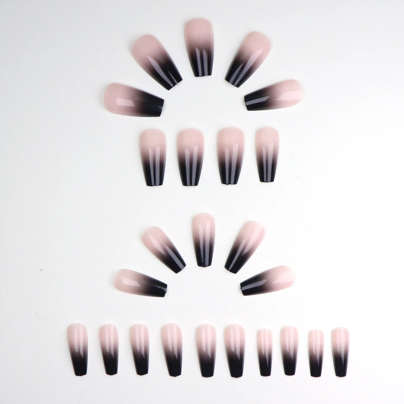 24 Stück: Verschönern Sie Ihren Look mit kurzen, quadratischen Kunstnägeln mit einem rosa-weißen Farbverlauf, 1 Nagelfeile & 1 Nagelkleber-Aufkleber-Set. – Detail 32